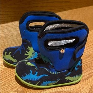 BOGS Baby Boots Dinosaurs Size 6